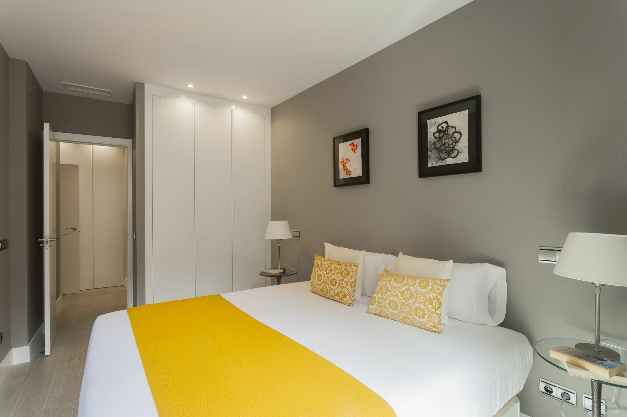Dobo Rooms Palacio Apartments Madrid Buitenkant foto